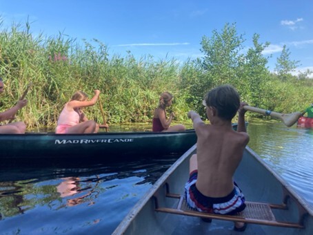 Kanoën met natspetteren..